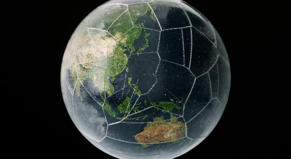 Carbonne spatiale